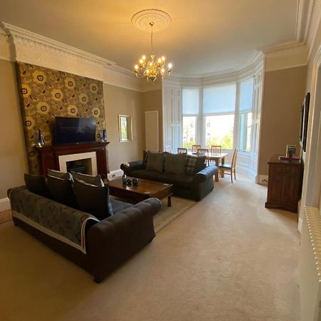 Beautiful & Bright 2 Bed Flat Murrayfield EDI Kültér fotó