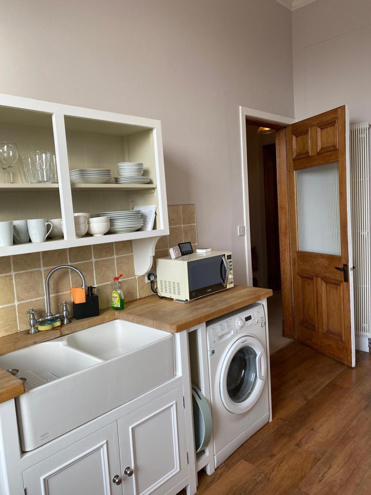 Beautiful & Bright 2 Bed Flat Murrayfield EDI Kültér fotó